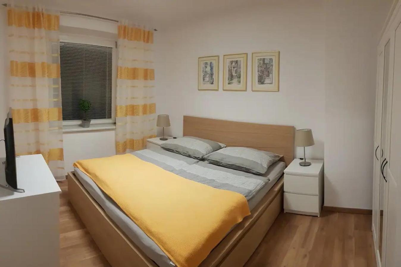 Top Appartement Fuer Business-Wohnen-Urlaub Винер-Нойштадт Экстерьер фото